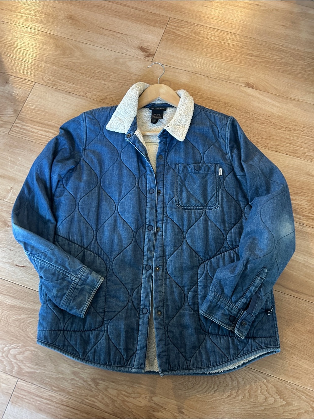 Burton Quilted Denim Sherpa Collar Jacket - Blue